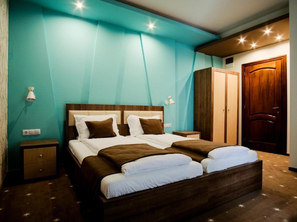 Hotel Poezia Luna Екстериор снимка